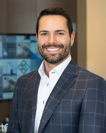 Chris Linteris (Christopher Linteris)